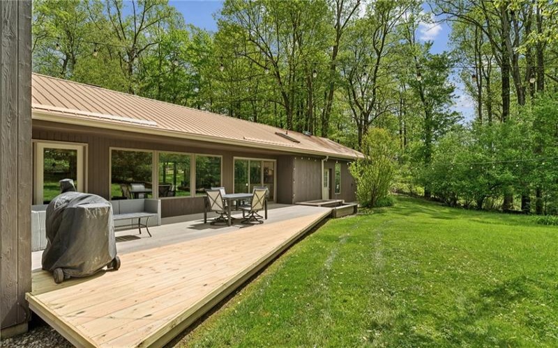 167 Regency Dr, Uniontown, 15401, 3 Bedrooms Bedrooms, 6 Rooms Rooms,2 BathroomsBathrooms,Residential,For Sale,Regency Dr,1700512