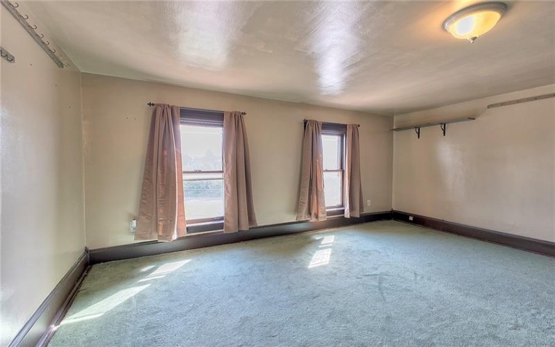1929 Highland Avenue, Greensburg, 15601, 3 Bedrooms Bedrooms, 7 Rooms Rooms,2.1 BathroomsBathrooms,Residential,For Sale,Highland Avenue,1700724