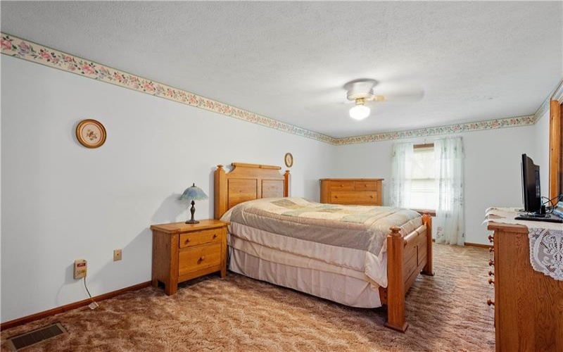 297 Alamae Lakes Road, Washington, 15301, 4 Bedrooms Bedrooms, 14 Rooms Rooms,2.2 BathroomsBathrooms,Residential,For Sale,Alamae Lakes Road,1700831