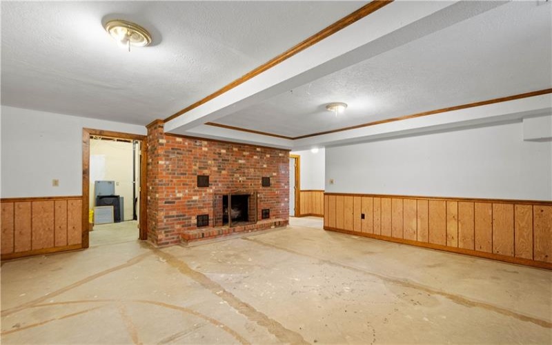 297 Alamae Lakes Road, Washington, 15301, 4 Bedrooms Bedrooms, 14 Rooms Rooms,2.2 BathroomsBathrooms,Residential,For Sale,Alamae Lakes Road,1700831