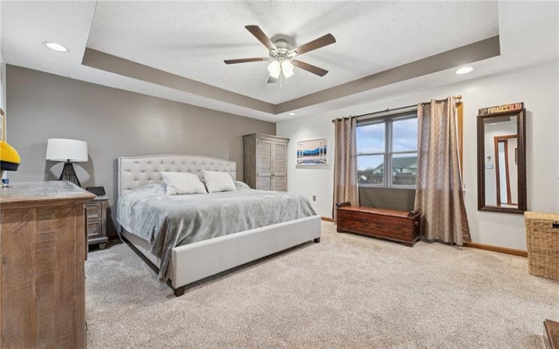100 Carriage Ct, Canonsburg, 15317, 4 Bedrooms Bedrooms, ,2.1 BathroomsBathrooms,Residential,For Sale,Carriage Ct,1700845