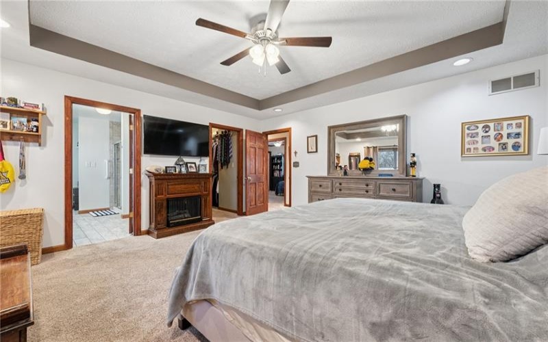 100 Carriage Ct, Canonsburg, 15317, 4 Bedrooms Bedrooms, ,2.1 BathroomsBathrooms,Residential,For Sale,Carriage Ct,1700845