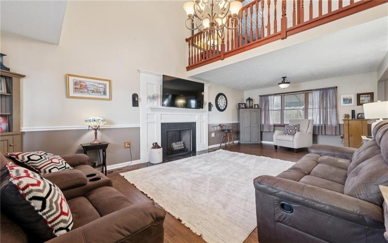 100 Carriage Ct, Canonsburg, 15317, 4 Bedrooms Bedrooms, ,2.1 BathroomsBathrooms,Residential,For Sale,Carriage Ct,1700845