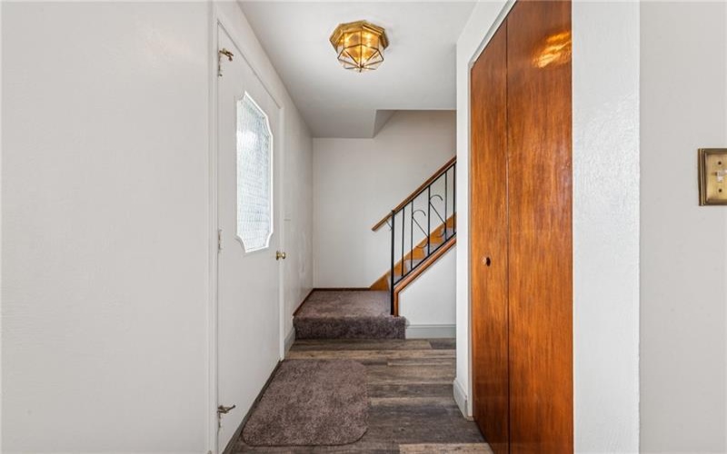 221 Barbara Ln, Connellsville, 15425, 4 Bedrooms Bedrooms, 9 Rooms Rooms,1.1 BathroomsBathrooms,Residential,For Sale,Barbara Ln,1700853