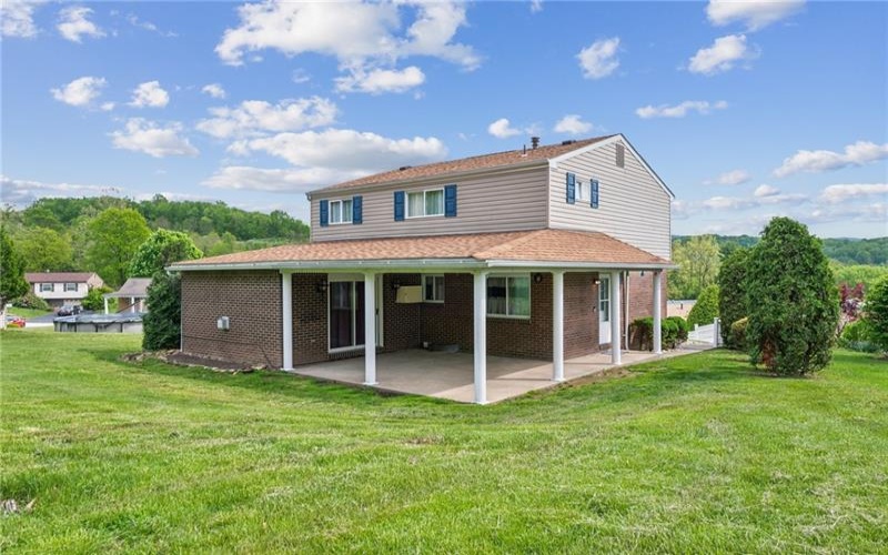 221 Barbara Ln, Connellsville, 15425, 4 Bedrooms Bedrooms, 9 Rooms Rooms,1.1 BathroomsBathrooms,Residential,For Sale,Barbara Ln,1700853