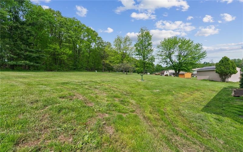 221 Barbara Ln, Connellsville, 15425, 4 Bedrooms Bedrooms, 9 Rooms Rooms,1.1 BathroomsBathrooms,Residential,For Sale,Barbara Ln,1700853