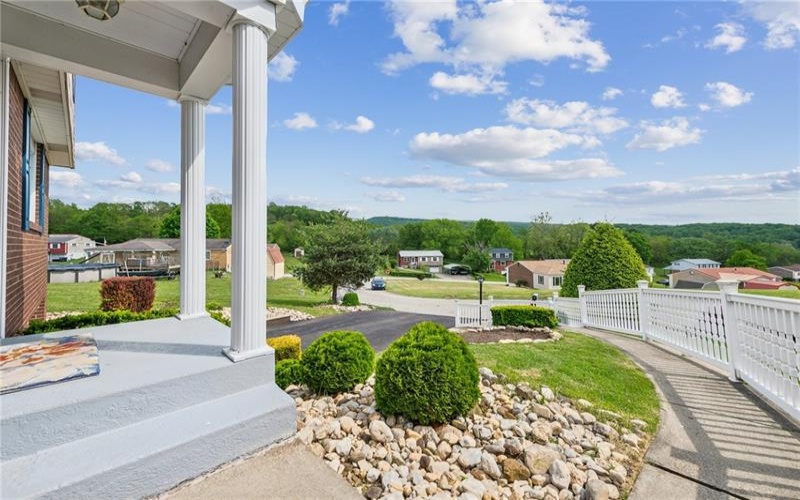 221 Barbara Ln, Connellsville, 15425, 4 Bedrooms Bedrooms, 9 Rooms Rooms,1.1 BathroomsBathrooms,Residential,For Sale,Barbara Ln,1700853
