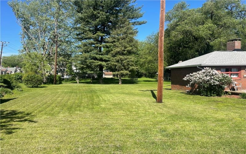 21 Country Club Boulevard, Uniontown, 15401, 3 Bedrooms Bedrooms, 9 Rooms Rooms,2.1 BathroomsBathrooms,Residential,For Sale,Country Club Boulevard,1700859