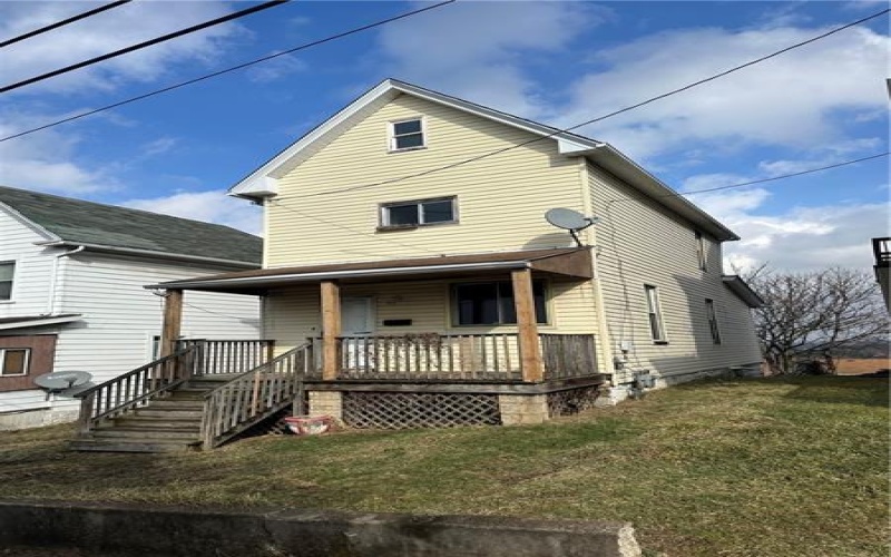 1172 Dennis Avenue, Monessen, 15062, 2 Bedrooms Bedrooms, ,1 BathroomBathrooms,Residential,For Sale,Dennis Avenue,1700860