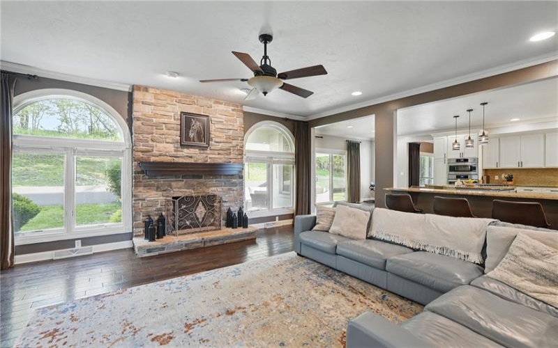 104 Ross Creek Ln, Venetia, 15367, 5 Bedrooms Bedrooms, 13 Rooms Rooms,3.1 BathroomsBathrooms,Residential,For Sale,Ross Creek Ln,1700928