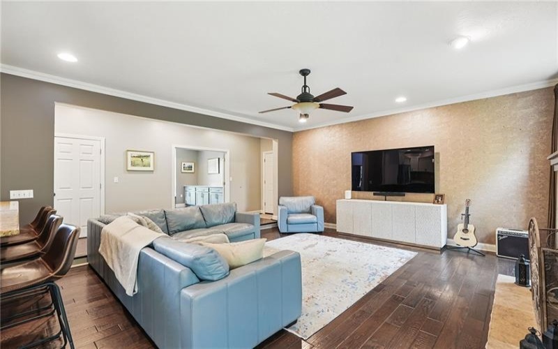 104 Ross Creek Ln, Venetia, 15367, 5 Bedrooms Bedrooms, 13 Rooms Rooms,3.1 BathroomsBathrooms,Residential,For Sale,Ross Creek Ln,1700928