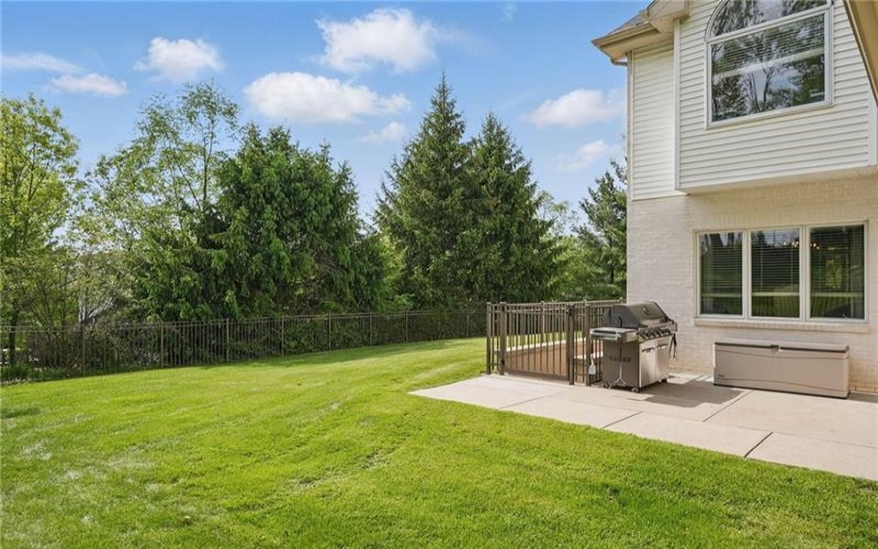 104 Ross Creek Ln, Venetia, 15367, 5 Bedrooms Bedrooms, 13 Rooms Rooms,3.1 BathroomsBathrooms,Residential,For Sale,Ross Creek Ln,1700928