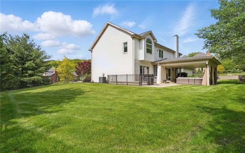 104 Ross Creek Ln, Venetia, 15367, 5 Bedrooms Bedrooms, 13 Rooms Rooms,3.1 BathroomsBathrooms,Residential,For Sale,Ross Creek Ln,1700928