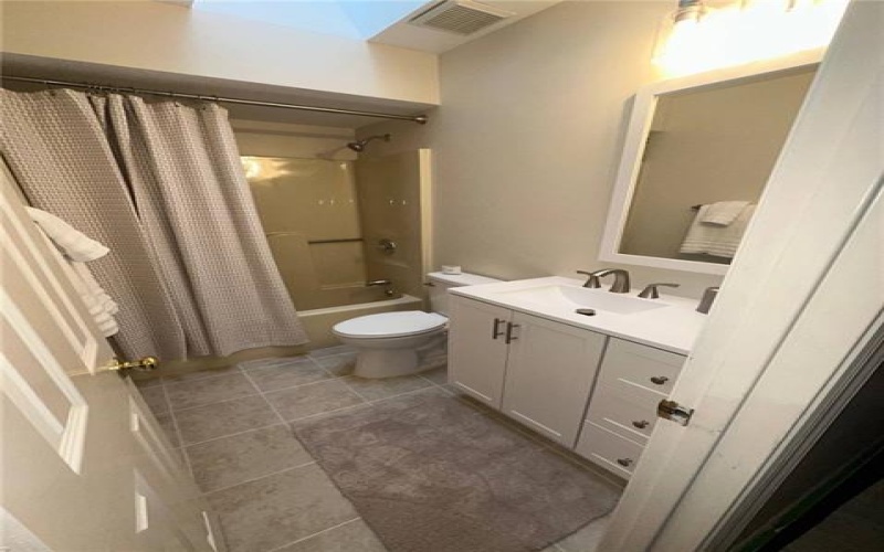 3 Barri Dr, Irwin, 15642, 3 Bedrooms Bedrooms, 7 Rooms Rooms,2.1 BathroomsBathrooms,Residential,For Sale,Barri Dr,1700966