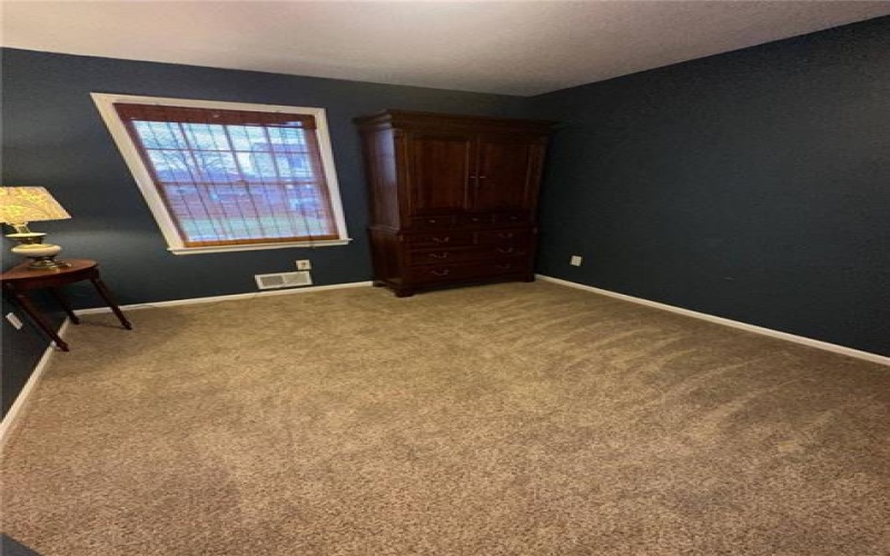 3 Barri Dr, Irwin, 15642, 3 Bedrooms Bedrooms, 7 Rooms Rooms,2.1 BathroomsBathrooms,Residential,For Sale,Barri Dr,1700966