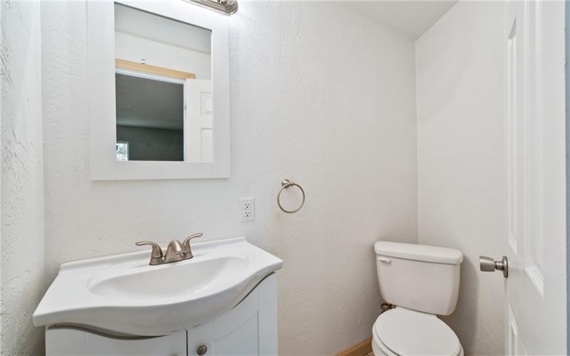 107 Florida, Lower Burrell, 15068, 4 Bedrooms Bedrooms, ,2.1 BathroomsBathrooms,Residential,For Sale,Florida,1700968