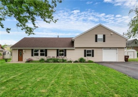 107 Florida, Lower Burrell, 15068, 4 Bedrooms Bedrooms, ,2.1 BathroomsBathrooms,Residential,For Sale,Florida,1700968