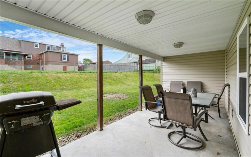 107 Florida, Lower Burrell, 15068, 4 Bedrooms Bedrooms, ,2.1 BathroomsBathrooms,Residential,For Sale,Florida,1700968