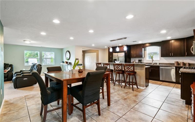 107 Florida, Lower Burrell, 15068, 4 Bedrooms Bedrooms, ,2.1 BathroomsBathrooms,Residential,For Sale,Florida,1700968