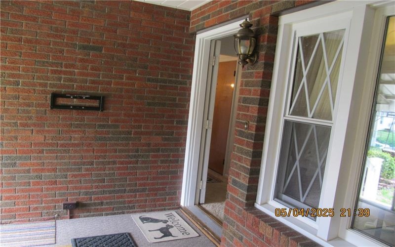 1213 Frank Avenue, Jeannette, 15644, 3 Bedrooms Bedrooms, 10 Rooms Rooms,2 BathroomsBathrooms,Residential,For Sale,Frank Avenue,1700972