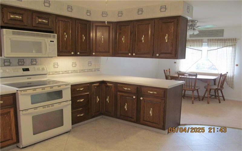 1213 Frank Avenue, Jeannette, 15644, 3 Bedrooms Bedrooms, 10 Rooms Rooms,2 BathroomsBathrooms,Residential,For Sale,Frank Avenue,1700972