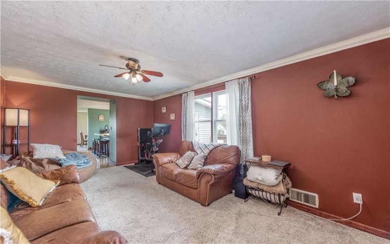 120 Elm Drive, Rices Landing, 15357, 3 Bedrooms Bedrooms, 8 Rooms Rooms,1.1 BathroomsBathrooms,Residential,For Sale,Elm Drive,1697475