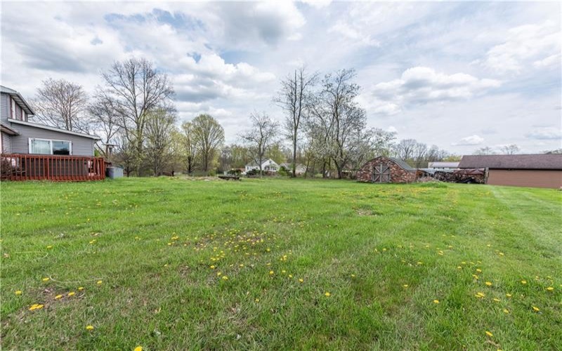 120 Elm Drive, Rices Landing, 15357, 3 Bedrooms Bedrooms, 8 Rooms Rooms,1.1 BathroomsBathrooms,Residential,For Sale,Elm Drive,1697475