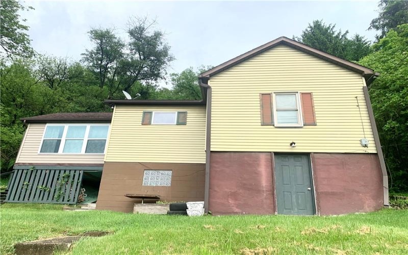 322 4th St, West Newton, 15089, 3 Bedrooms Bedrooms, 7 Rooms Rooms,1 BathroomBathrooms,Residential,For Sale,4th St,1700750