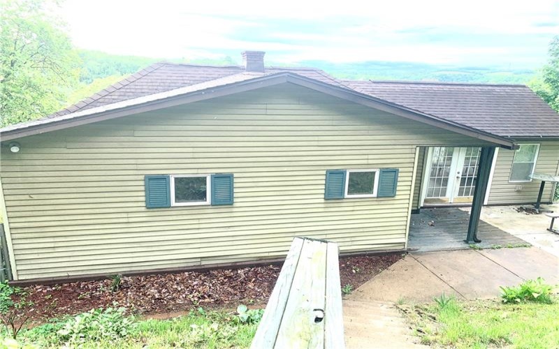 322 4th St, West Newton, 15089, 3 Bedrooms Bedrooms, 7 Rooms Rooms,1 BathroomBathrooms,Residential,For Sale,4th St,1700750