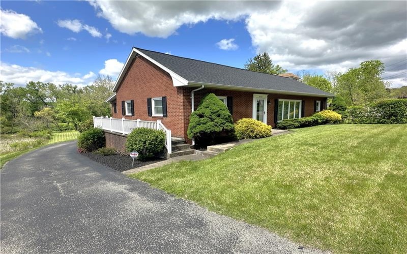 3443 State Route 711, Ligonier, 15658, 4 Bedrooms Bedrooms, 10 Rooms Rooms,2 BathroomsBathrooms,Residential,For Sale,State Route 711,1700788