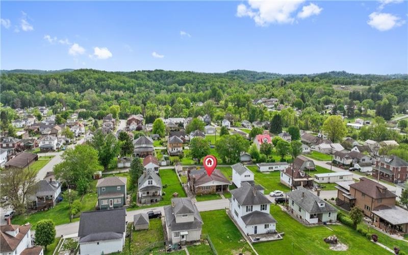 20 Redstone St, Republic, 15475, 3 Bedrooms Bedrooms, 7 Rooms Rooms,2 BathroomsBathrooms,Residential,For Sale,Redstone St,1700841