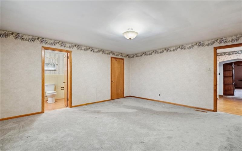 20 Redstone St, Republic, 15475, 3 Bedrooms Bedrooms, 7 Rooms Rooms,2 BathroomsBathrooms,Residential,For Sale,Redstone St,1700841
