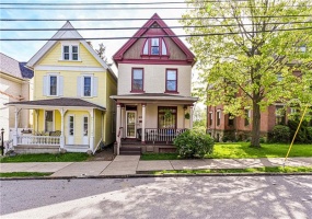 409 Maple Ave, Greensburg, 15601, 4 Bedrooms Bedrooms, 10 Rooms Rooms,1.1 BathroomsBathrooms,Residential,For Sale,Maple Ave,1700863