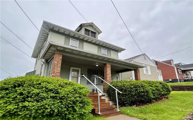9 Jacob Street, Uniontown, 15401, 2 Bedrooms Bedrooms, 5 Rooms Rooms,1 BathroomBathrooms,Residential,For Sale,Jacob Street,1700909