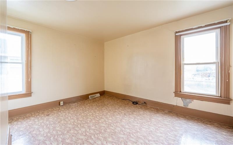 1912 Walnut Dr, Latrobe, 15650, 2 Bedrooms Bedrooms, ,1.1 BathroomsBathrooms,Residential,For Sale,Walnut Dr,1700922