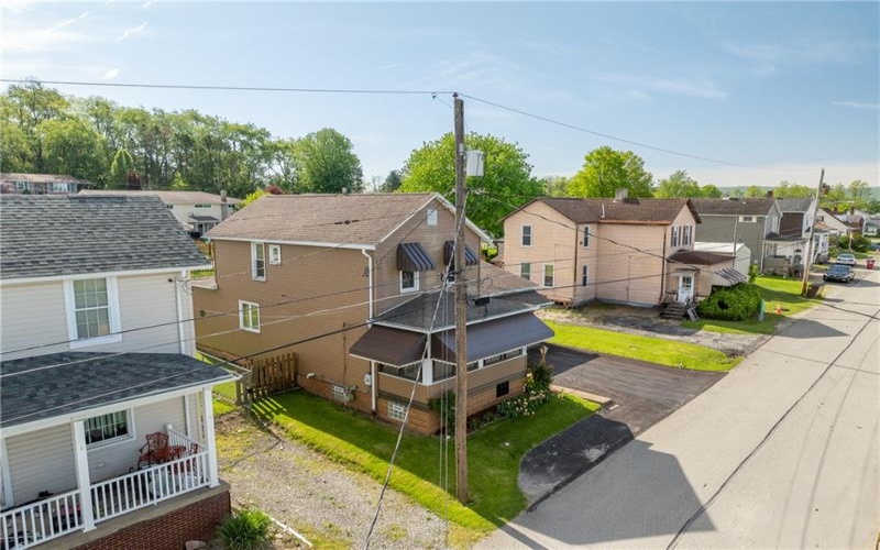 1912 Walnut Dr, Latrobe, 15650, 2 Bedrooms Bedrooms, ,1.1 BathroomsBathrooms,Residential,For Sale,Walnut Dr,1700922