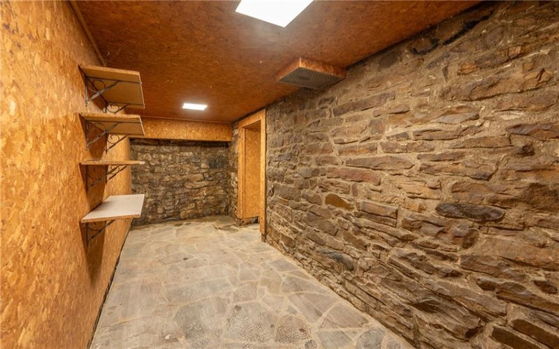 822 Main Street, Berlin, 15530, 4 Bedrooms Bedrooms, 14 Rooms Rooms,2.1 BathroomsBathrooms,Residential,For Sale,Main Street,1700960