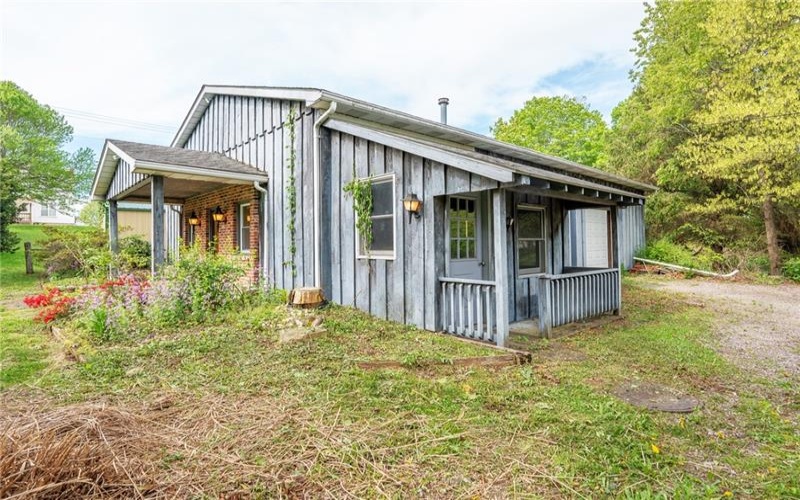 822 Main Street, Berlin, 15530, 4 Bedrooms Bedrooms, 14 Rooms Rooms,2.1 BathroomsBathrooms,Residential,For Sale,Main Street,1700960