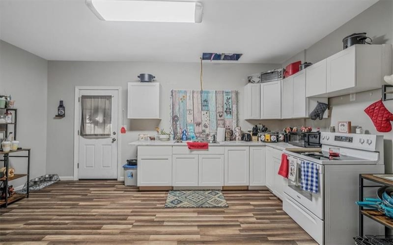 1119 1st St, Grindstone, 15442, ,Multi-unit,For Sale,1st St,1700971