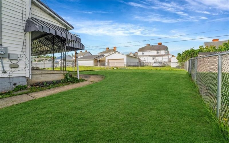 1119 1st St, Grindstone, 15442, ,Multi-unit,For Sale,1st St,1700971