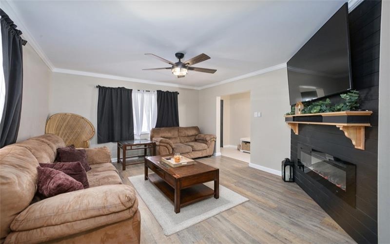 43 4th Ave, Scottdale, 15683, 3 Bedrooms Bedrooms, ,1 BathroomBathrooms,Residential,For Sale,4th Ave,1701010