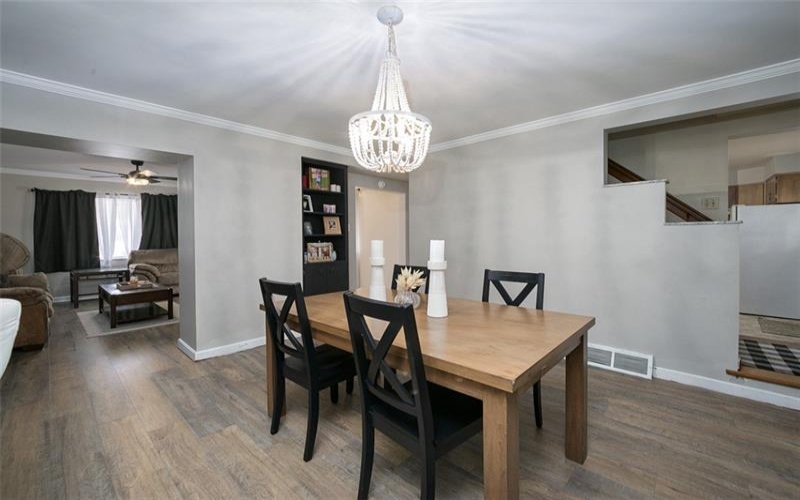 43 4th Ave, Scottdale, 15683, 3 Bedrooms Bedrooms, ,1 BathroomBathrooms,Residential,For Sale,4th Ave,1701010