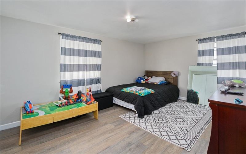 43 4th Ave, Scottdale, 15683, 3 Bedrooms Bedrooms, ,1 BathroomBathrooms,Residential,For Sale,4th Ave,1701010