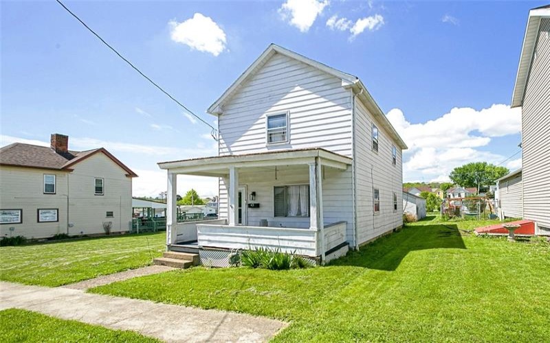 43 4th Ave, Scottdale, 15683, 3 Bedrooms Bedrooms, ,1 BathroomBathrooms,Residential,For Sale,4th Ave,1701010