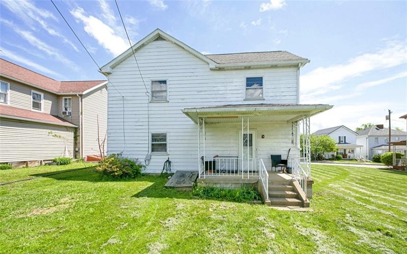 43 4th Ave, Scottdale, 15683, 3 Bedrooms Bedrooms, ,1 BathroomBathrooms,Residential,For Sale,4th Ave,1701010