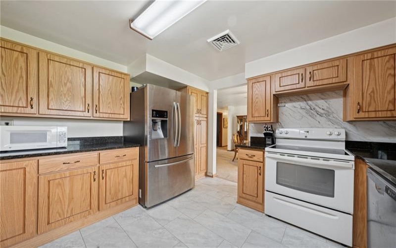 2282 State Route 981, New Alexandria, 15670, 3 Bedrooms Bedrooms, 8 Rooms Rooms,2 BathroomsBathrooms,Residential,For Sale,State Route 981,1701016