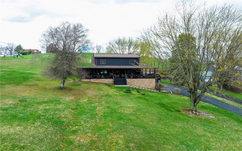 124 Harriet Dr, New Kensington, 15068, 3 Bedrooms Bedrooms, 7 Rooms Rooms,2.1 BathroomsBathrooms,Residential,For Sale,Harriet Dr,1701039