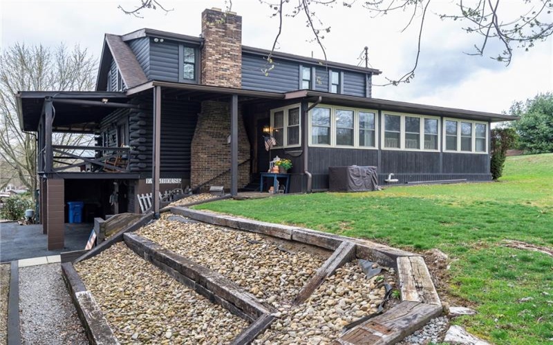 124 Harriet Dr, New Kensington, 15068, 3 Bedrooms Bedrooms, 7 Rooms Rooms,2.1 BathroomsBathrooms,Residential,For Sale,Harriet Dr,1701039