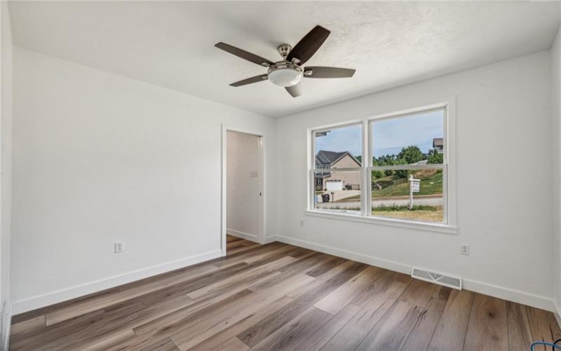 1621 Windsor Road, North Huntingdon, 15642, 4 Bedrooms Bedrooms, 8 Rooms Rooms,2.1 BathroomsBathrooms,Residential,For Sale,Windsor Road,1701066