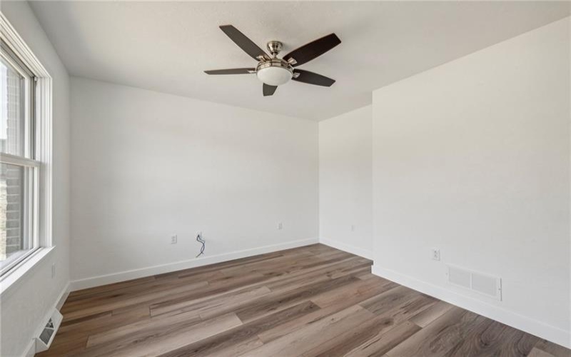1621 Windsor Road, North Huntingdon, 15642, 4 Bedrooms Bedrooms, 8 Rooms Rooms,2.1 BathroomsBathrooms,Residential,For Sale,Windsor Road,1701066